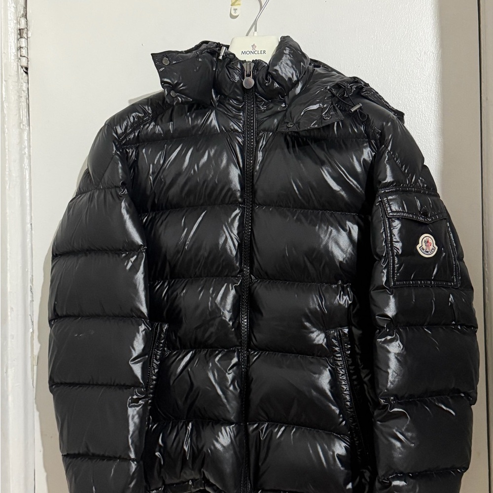 Black Moncler Hooded Maya for Men, Size 3